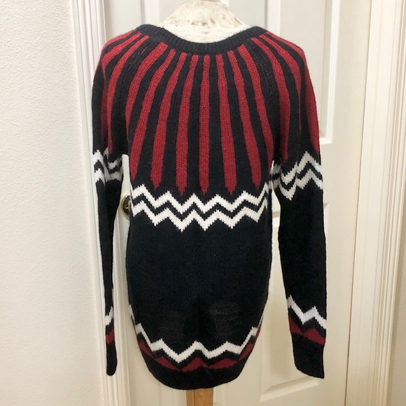 NWT - Gap Women’s Soft Dressy Navy Blue, Red, and White L/S Crewneck Sweater - L - Picture 5 of 14